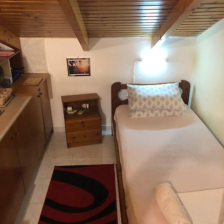 Ion Apartments Messolonghi Single Bed Room Mountain View Loft Mesolóngion 外观 照片