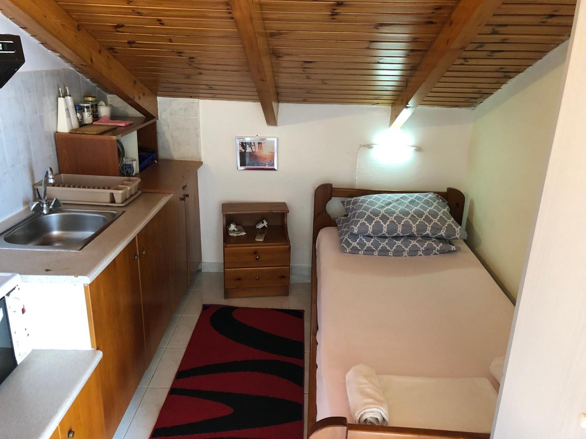 Ion Apartments Messolonghi Single Bed Room Mountain View Loft Mesolóngion 外观 照片